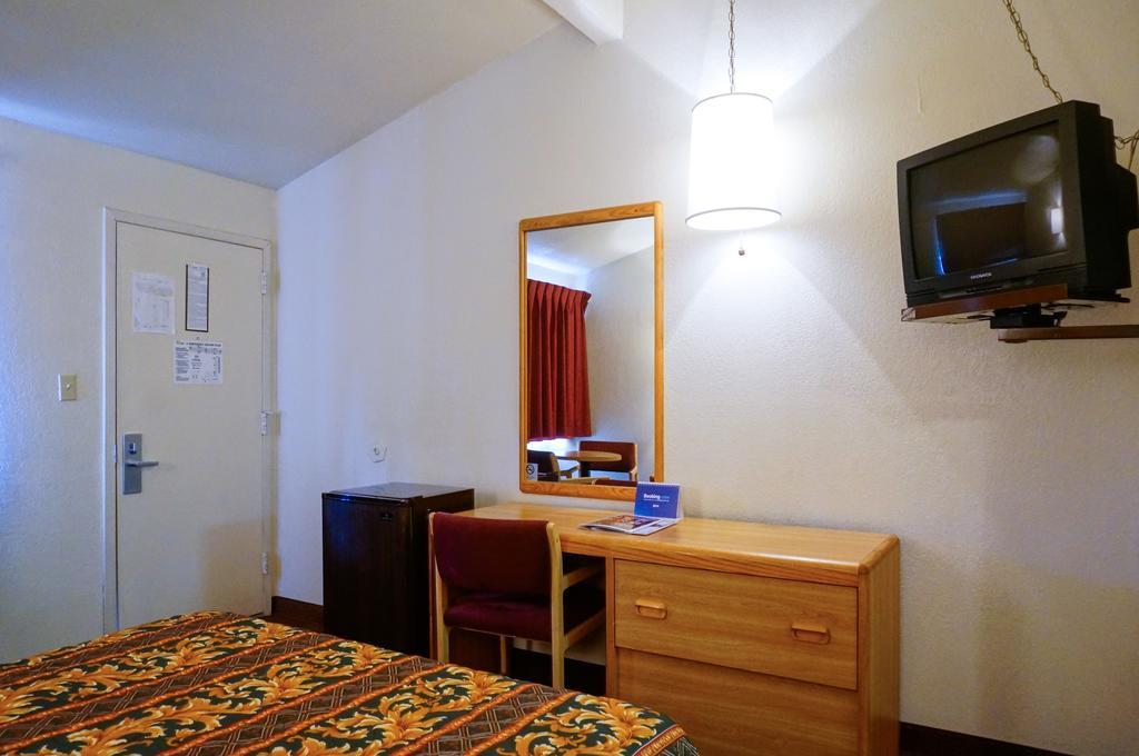 Ez 8 Motel San Jose II المظهر الخارجي الصورة