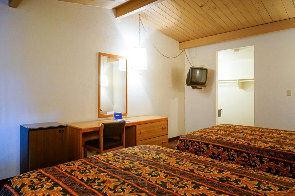 Ez 8 Motel San Jose II الغرفة الصورة
